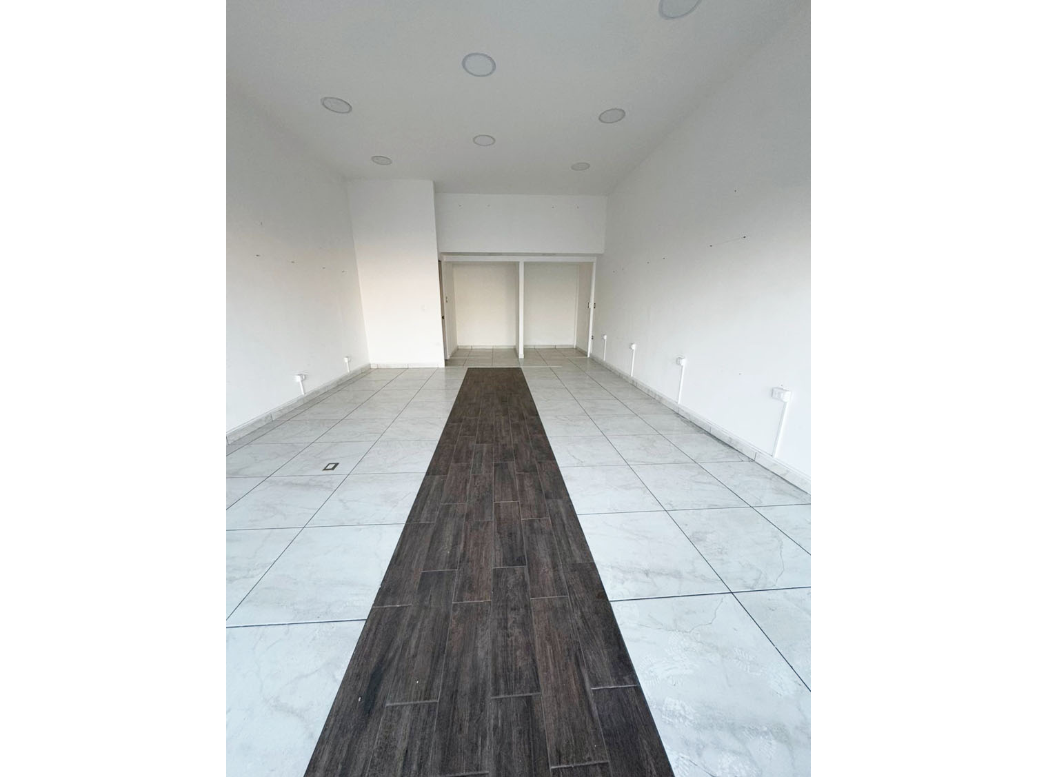 Local 32 - Interior