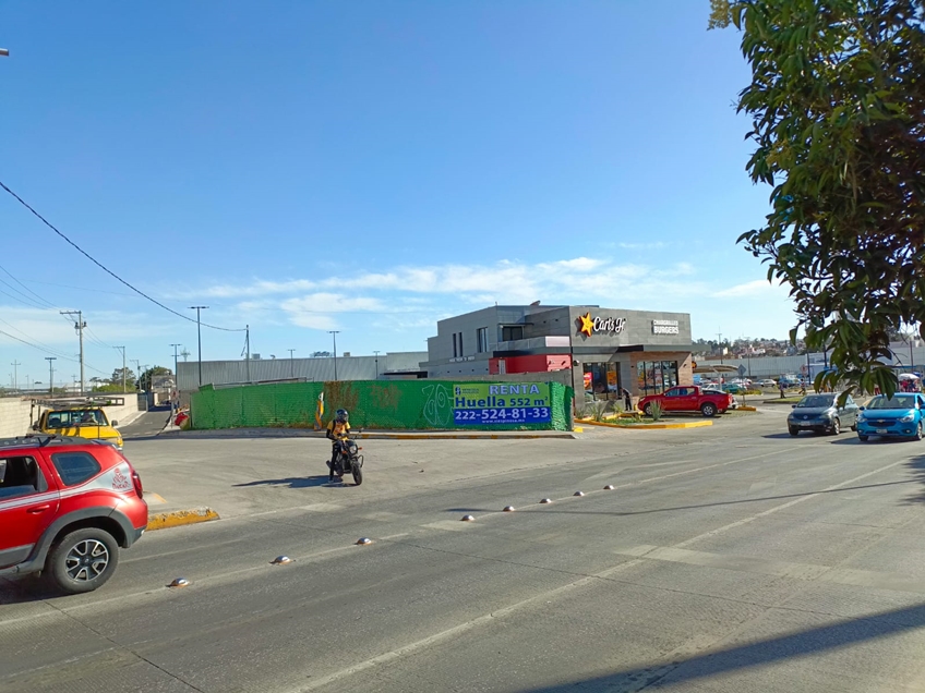 Huella Walmart Calzada Zaragoza - Junto a Parque Puebla